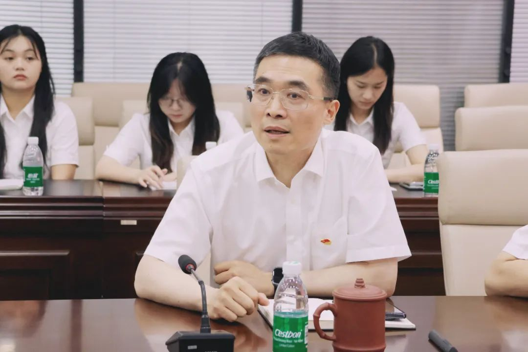上海浦東電線電纜集團舉行慶祝中國共產黨成立104周年主題活動暨深入貫徹中央八項規定精神學習教育會